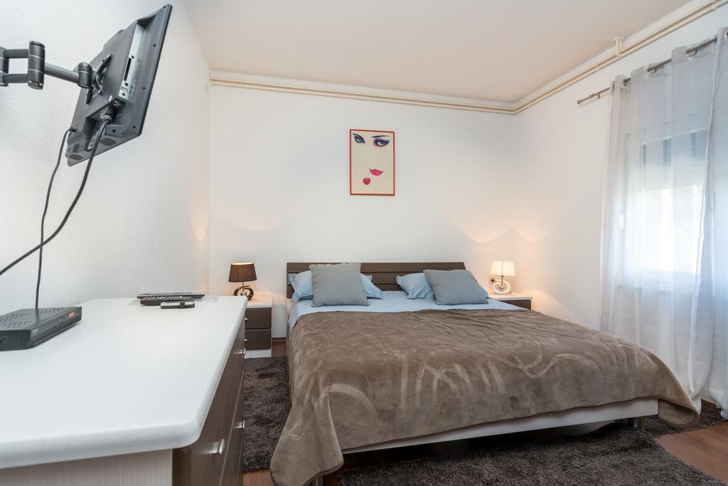 Apartman Verica Трогир Экстерьер фото